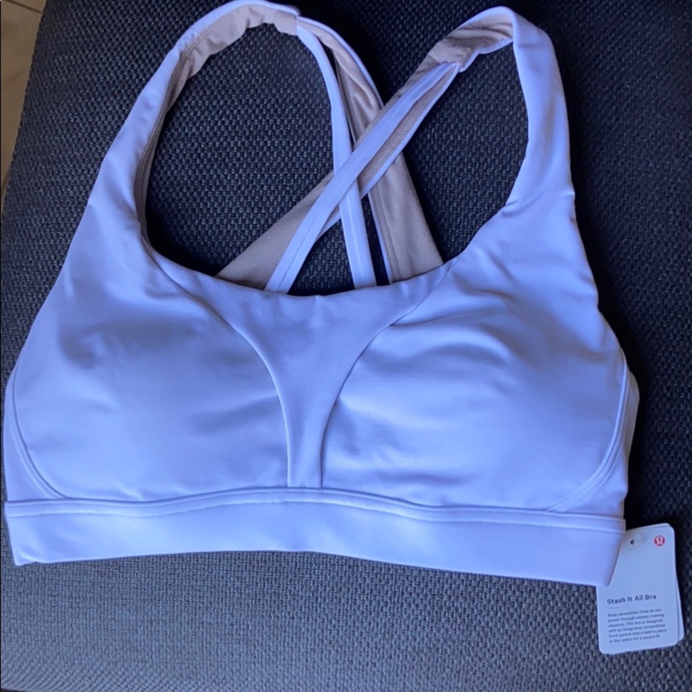 NWT sports bra
